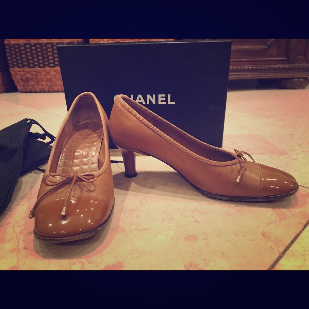 Vintage Chanel Leather Square-Toe Pumps